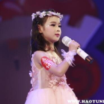 娱乐吃瓜酱小孩唱歌,娱乐吃瓜酱小孩惊艳献唱,萌态可掬引网友热议